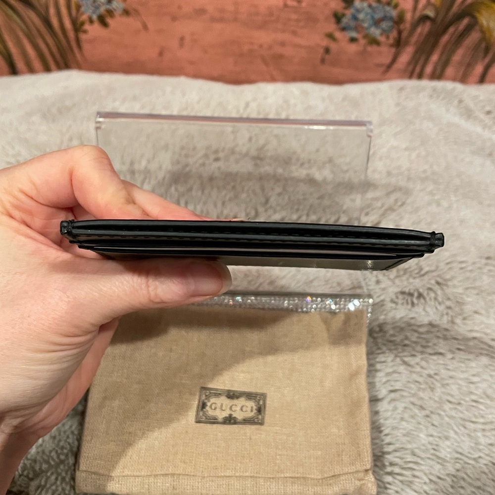 Gucci Plutone Calfskin Black Leather Card Holder with Gold Logo - Full Set - Picture 4 of 8